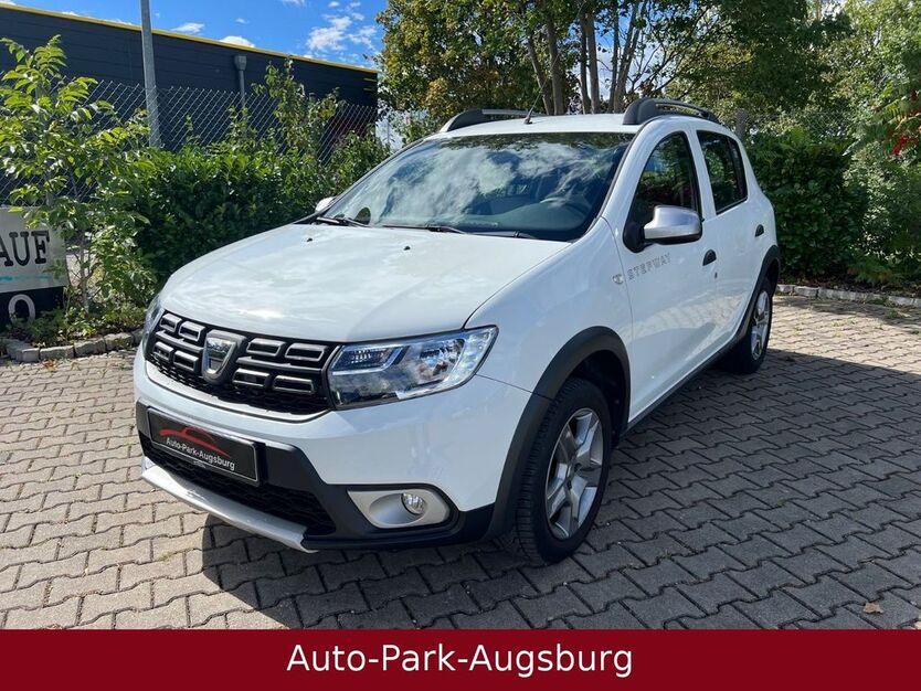 Dacia Sandero 86.000 km 9.980 € Augsburg 86154