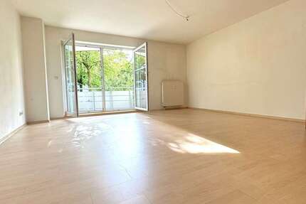 Wohnung zum Kaufen in Augsburg 239.000 € 49.63 m² 2 zimmer