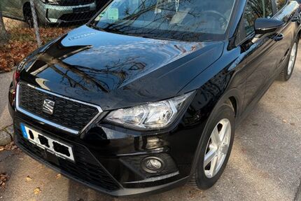 Seat Arona 52.950 km 15.900 &euro; Augsburg 86150