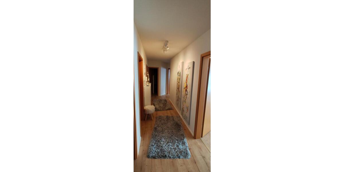 Etagenwohnung Gersthofen - 4 Zimmer, 92 m&sup2;, 495.000&euro; | Angebot:27004404