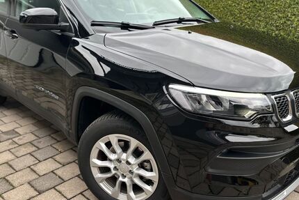 Jeep Compass 11.000 km 18.990 &euro; Dinkelscherben 86424