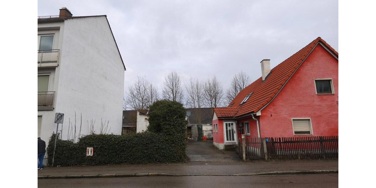 Mehrfamilienhaus, Wohnhaus Augsburg Lechhausen - 11 Zimmer, 190 m&sup2;, 360.000&euro; | Angebot:25219223