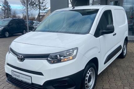 Toyota Proace City 31.400 km 16.750 &euro; Königsbrunn / Augsburg 86343