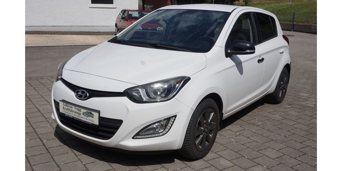 Hyundai i20 113.000 km 3.990 &euro; Fischach- Siegertshofen 86850