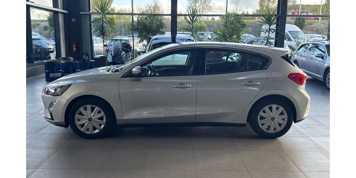 Ford Focus 2.813 km 16.990 &euro; Friedberg 86316