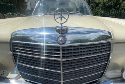 Mercedes-Benz Andere 89.000 km 11.000 &euro; Ried 86510