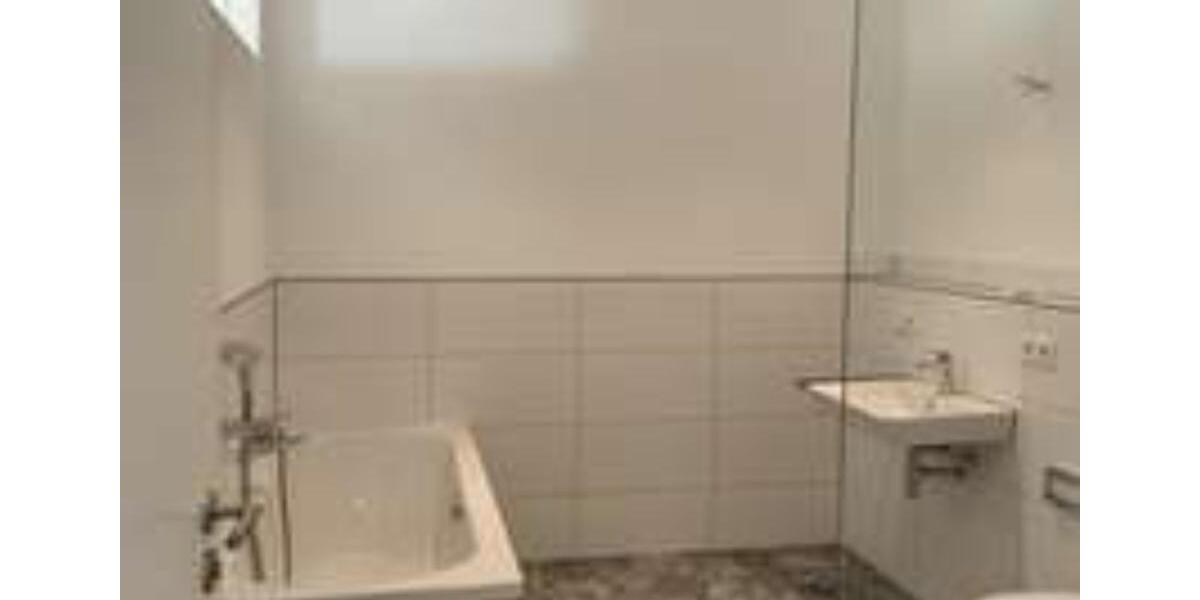 Dachgeschoßwohnung Langerringen - 2 Zimmer, 114 m&sup2;, 1.190&euro; | Angebot:24780074