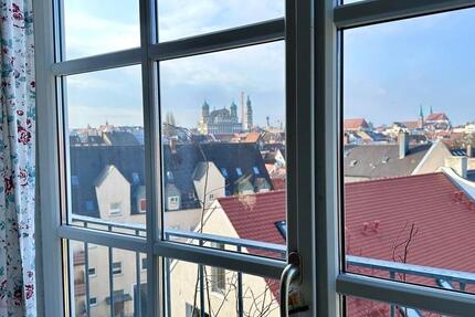 möblierte ruhige Maisonette Stadt Wohnung mit Rathaus Blick 5 zimmer