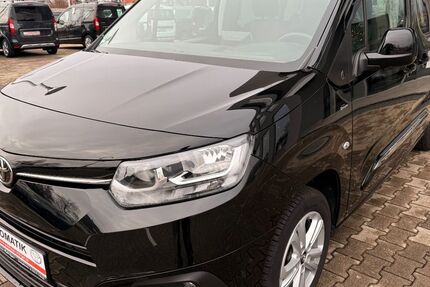 Toyota Proace City 59.999 km 26.949 &euro; Königsbrunn / Augsburg 86343