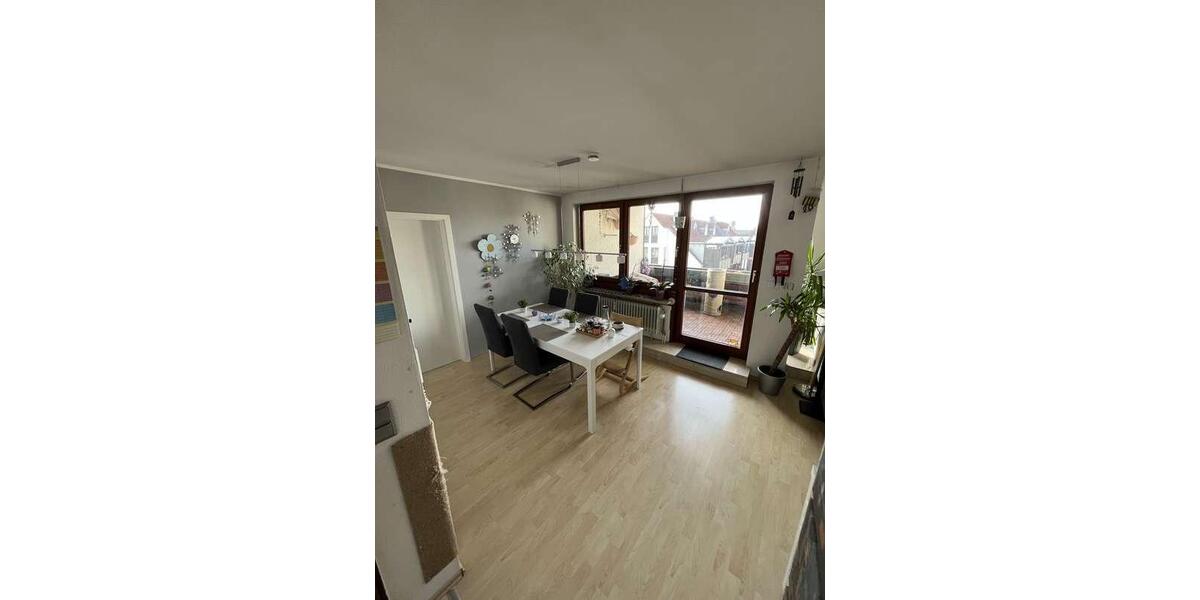 Dachgeschoßwohnung Augsburg Bergheim - 3 Zimmer, 94 m&sup2;, 499.000&euro; | Angebot:26824421