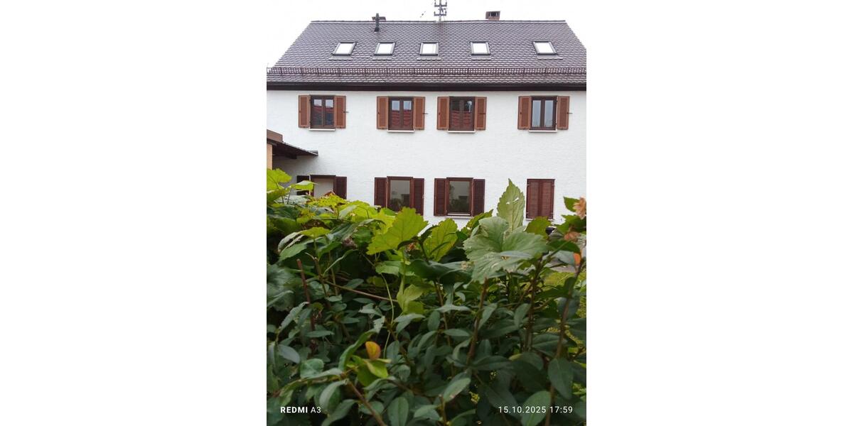 Mehrfamilienhaus, Wohnhaus Augsburg Oberhausen - 9 Zimmer, 185 m&sup2;, 765.000&euro; | Angebot:26319893