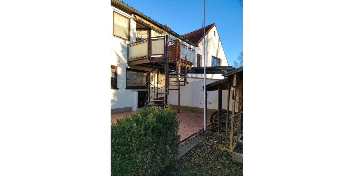 Reihenhaus Horgau - 6 Zimmer, 188 m&sup2;, 1.900&euro; | Angebot:24435997