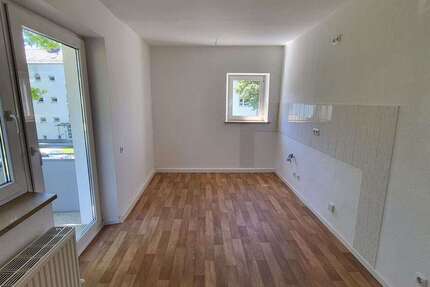 Wohnung Augsburg Oberhausen - 3.5 Zimmer, 57 m&sup2;, 692&euro; | Angebot:26740211