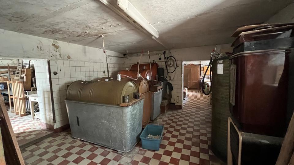 KULTURGUT - altes Bauernhaus Stadel und Garten direkt im Ortskern