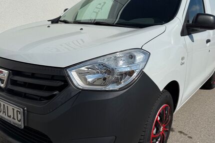 Dacia Dokker 30.800 km 7.990 € Mering 86415