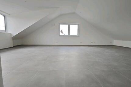 4 Zimmer DG Wohnung Neubau Erstbezug