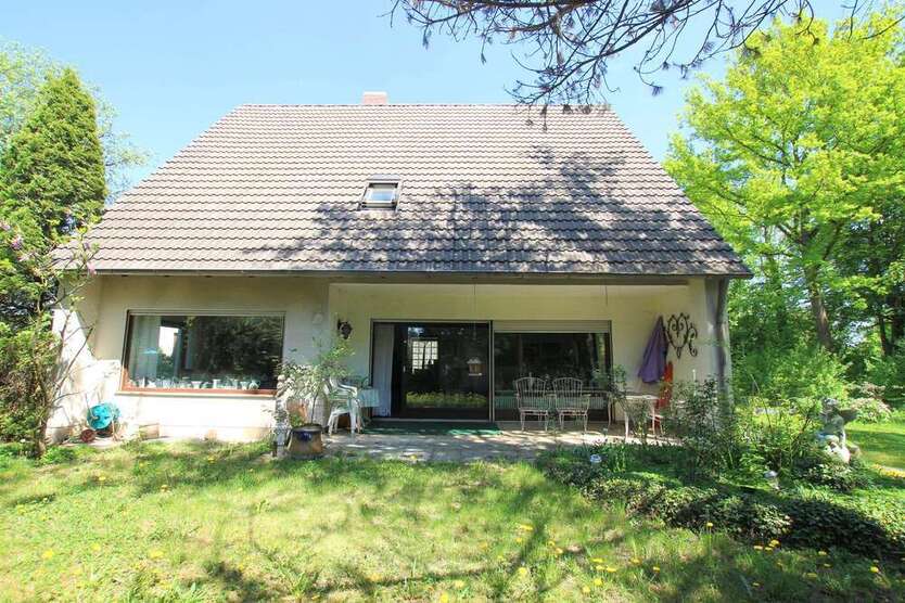 Haus zum Kaufen in Königsbrunn 699.000 € 159 m²