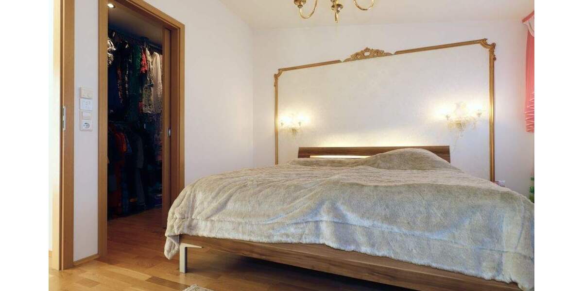 Reihenendhaus Gersthofen - 6 Zimmer, 157 m&sup2;, 900.000&euro; | Angebot:24448225