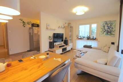 Wohnung zum Mieten in Neusäß 1.161 € 82.96 m²