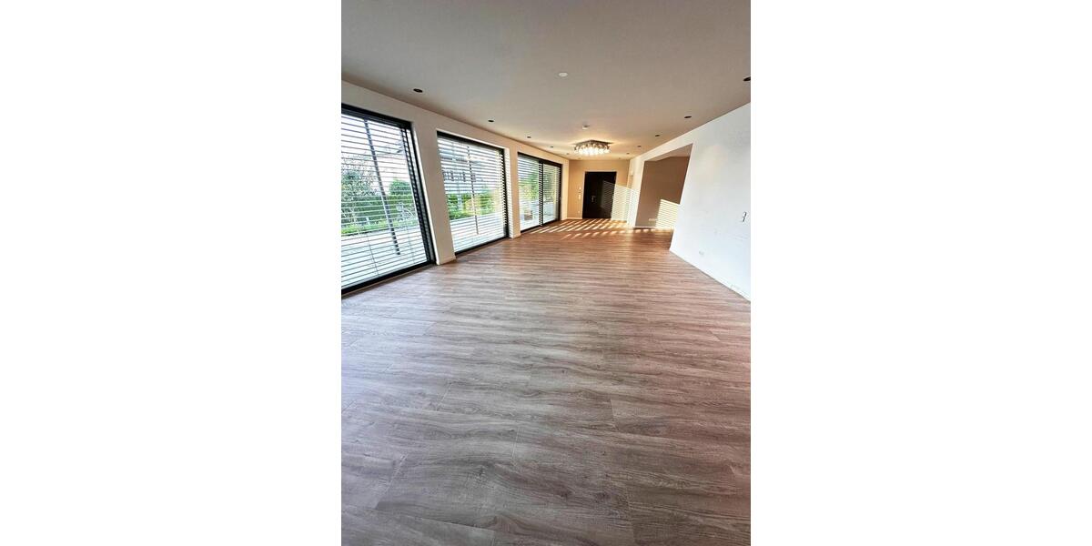 Terrassenwohnung Augsburg Oberhausen - 2 Zimmer, 103 m&sup2;, 1.400&euro; | Angebot:25163674