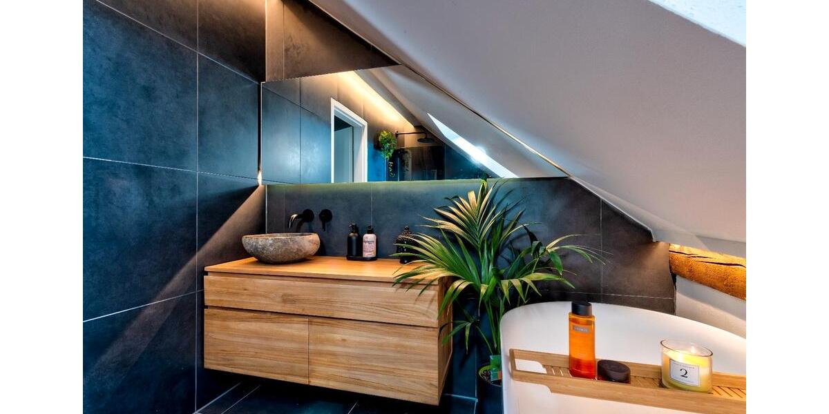 Dachgeschoßwohnung Augsburg Innenstadt - 3 Zimmer, 107 m&sup2;, 449.000&euro; | Angebot:25994591