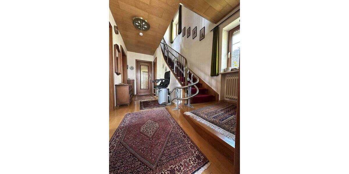 Einfamilienhaus Augsburg Lechhausen - 7 Zimmer, 220 m&sup2;, 890.000&euro; | Angebot:26522237