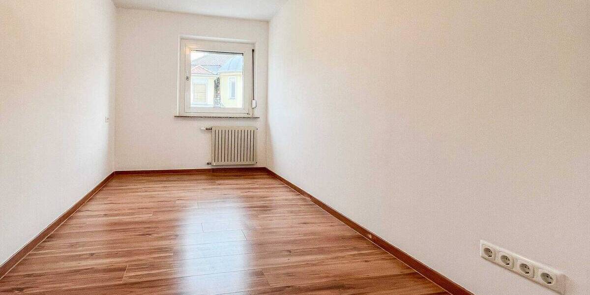 Etagenwohnung Augsburg Oberhausen - 2 Zimmer, 51 m&sup2;, 200.000&euro; | Angebot:26028380