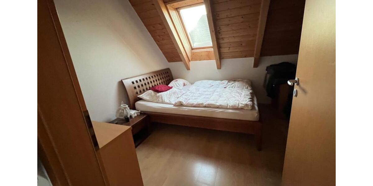 Dachgeschoßwohnung Friedberg - 2.5 Zimmer, 63 m&sup2;, 325.000&euro; | Angebot:25803221