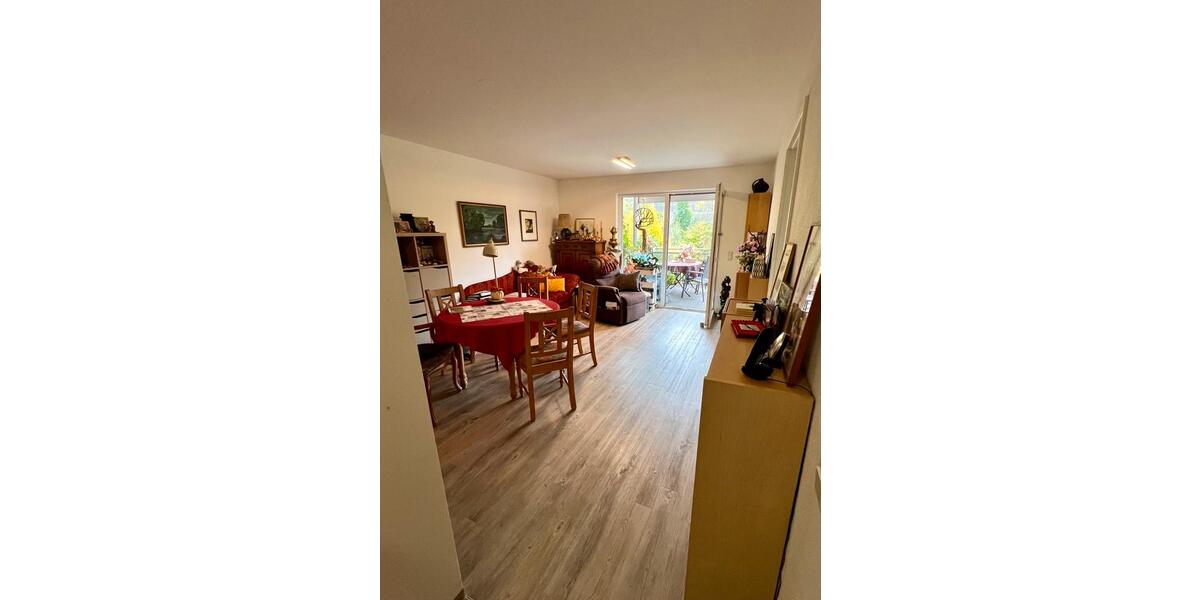 Etagenwohnung Augsburg Universitätsviertel - 2 Zimmer, 60 m&sup2;, 300.000&euro; | Angebot:25968100