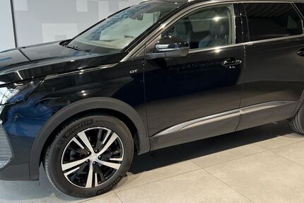 Peugeot 5008 46.110 km 26.150 &euro; Augsburg 86179