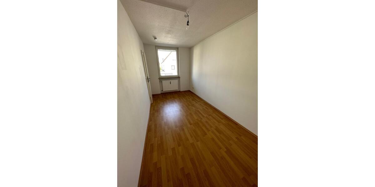 Etagenwohnung Neusäß - 2 Zimmer, 45 m&sup2;, 850&euro; | Angebot:25299615