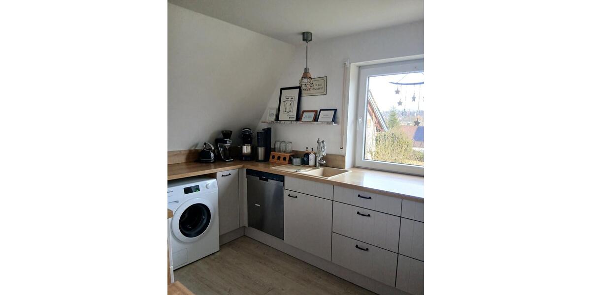 Etagenwohnung Neusäß - 4 Zimmer, 105 m&sup2;, 1.750&euro; | Angebot:25879207