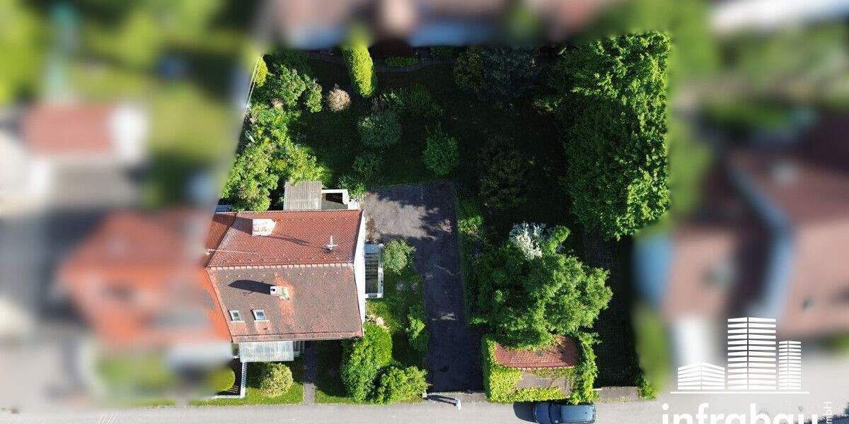 Sanierungsbedürftige Doppelhaushälfte in ruhiger Lage mit genehmigter Bauvoranfrage für Einfamilienhaus 4 zimmer