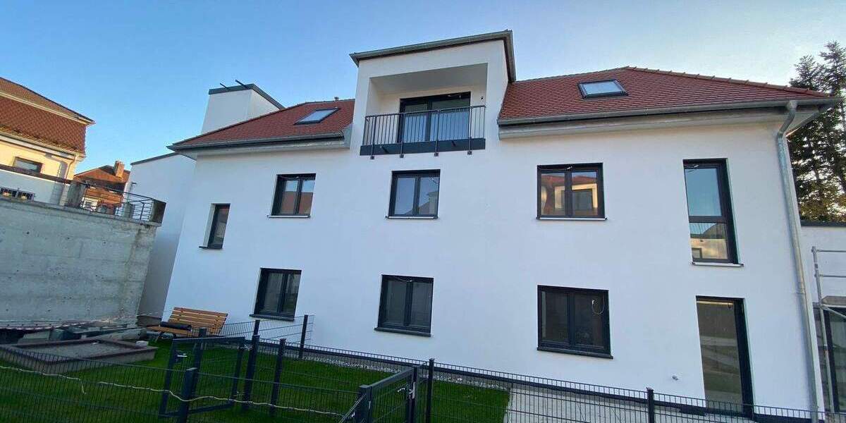 Terrassenwohnung Dinkelscherben - 3 Zimmer, 92 m&sup2;, 1.104&euro; | Angebot:26768106