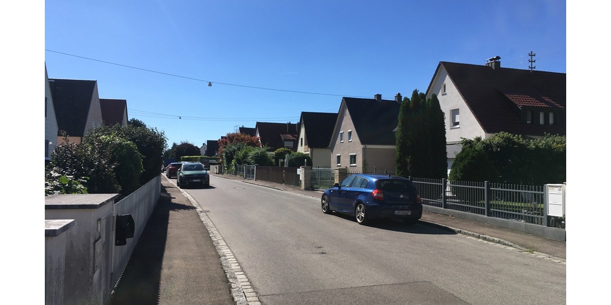 Ausgedehntes Grundstück in Augsburg-Lechhausen mit Altbestand und vielen Optionen - Grundstück Augsburg Lechhausen | Angebot:27362568