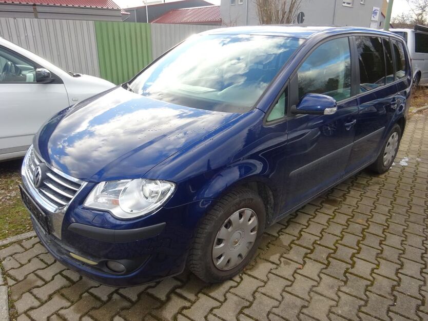 VW Touran 298.250 km 1.990 € Augsburg 86167