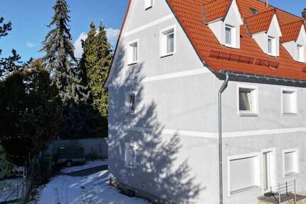 Haus Augsburg Lechhausen - 8 Zimmer, 175 m&sup2;, 699.000&euro; | Angebot:20978876