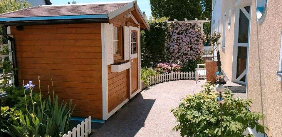 Doppelhaushälfte Königsbrunn - 9 Zimmer, 290 m&sup2;, 1.100.000&euro; | Angebot:26869510