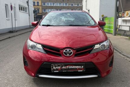 Toyota Auris 187.000 km 5.999 &euro; Augsburg 86154