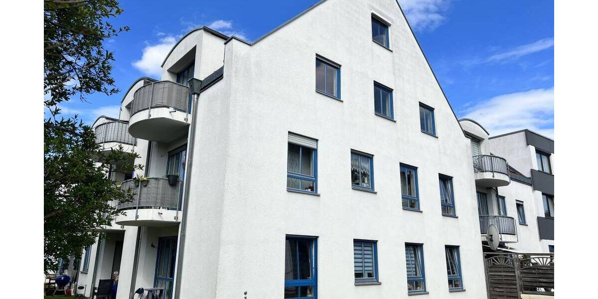 Etagenwohnung Königsbrunnn - 3 Zimmer, 83 m&sup2;, 930&euro; | Angebot:25995769