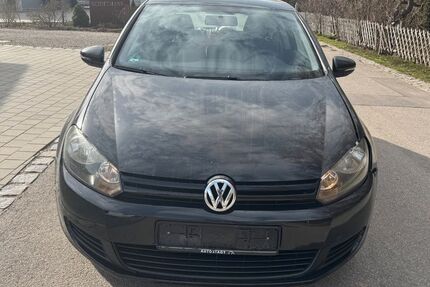 VW Golf 177.200 km 2.490 &euro; Heinrichshofen 86492