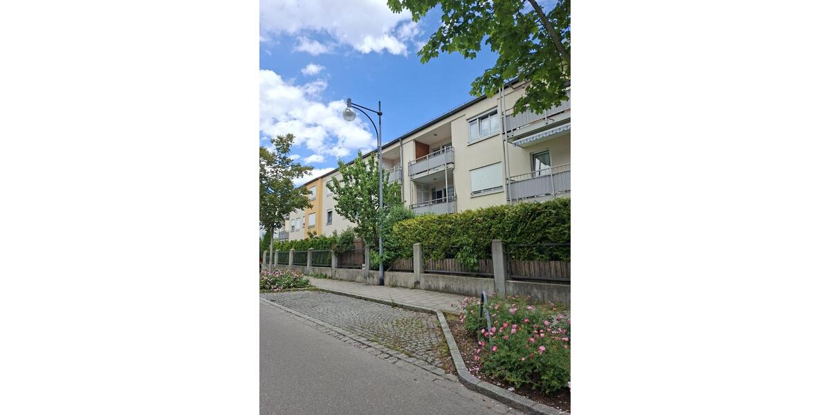 Etagenwohnung Gersthofen - 3 Zimmer, 67 m&sup2;, 310.000&euro; | Angebot:27091022