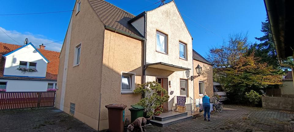 Einfamilienhaus Augsburg Bärenkeller - 8 Zimmer, 145 m&sup2;, 720.000&euro; | Angebot:25363242