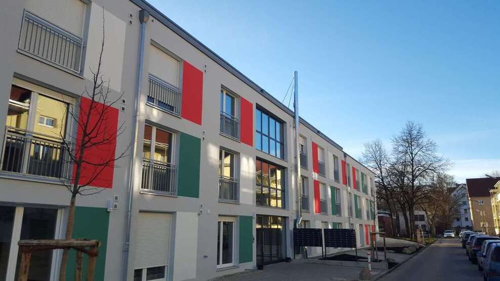 Wohnung zum Mieten in Augsburg 360 € 17 m²