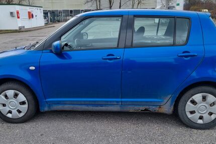 Suzuki Swift 257.000 km 990 &euro; Augsburg 86167