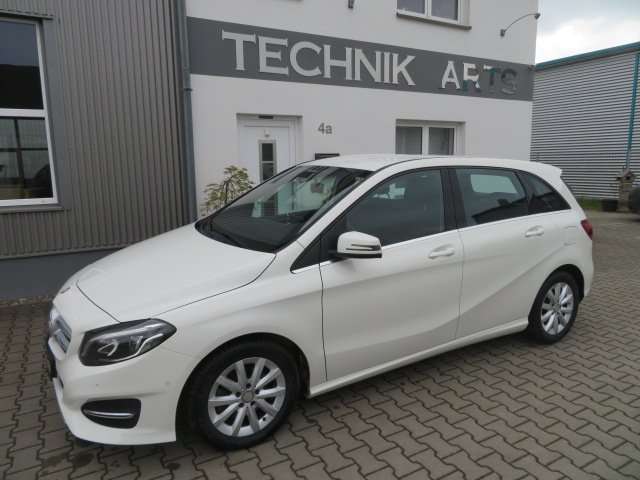 Mercedes-Benz B 180 112.739 km 13.899 &euro; Binswangen 86637