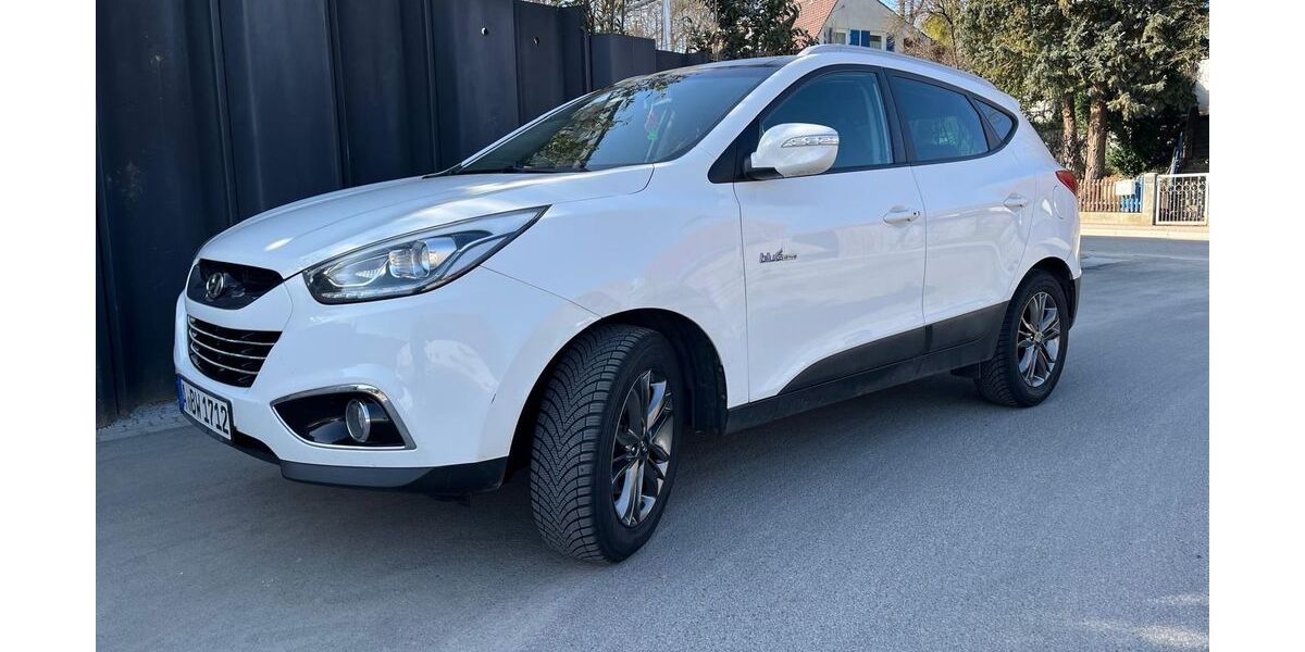 Hyundai ix35 140.000 km 9.000 &euro; Stadtbergen 86391