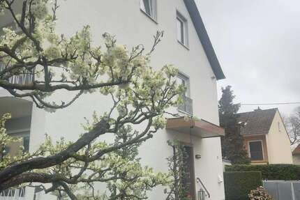 Wohnung Augsburg Bärenkeller - 4.5 Zimmer, 123 m&sup2;, 1.200&euro; | Angebot:26151578