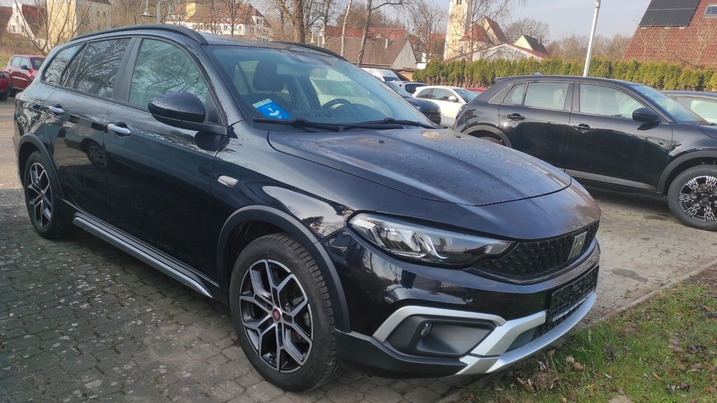 Fiat Tipo 38.600 km 22.690 &euro; Gersthofen/Batzenhofen 86368