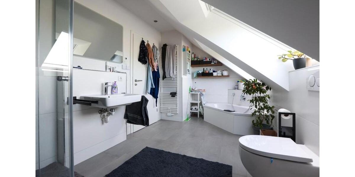 Einfamilienhaus Schwabmünchen - 3.5 Zimmer, 125 m&sup2;, 1.800&euro; | Angebot:26481218